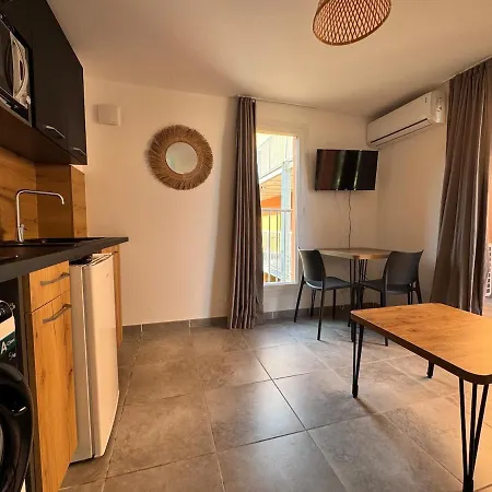 Apartmán Avec Piscines 2km - St-cyprien - *