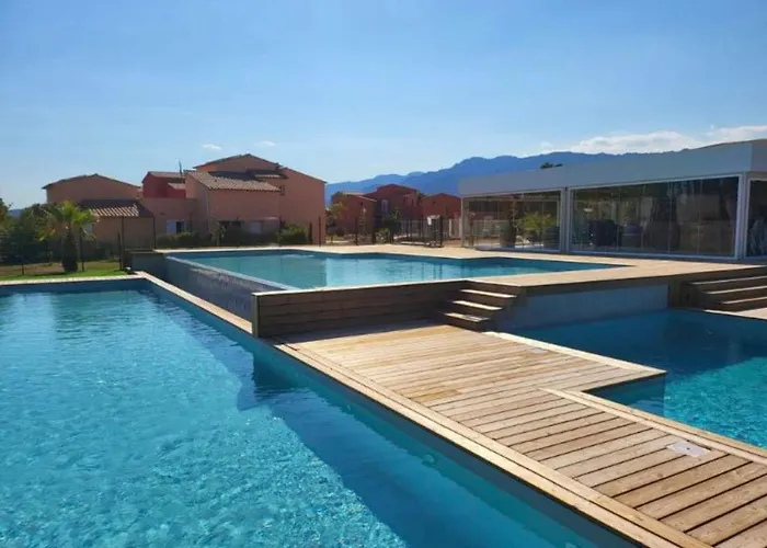 Avec Piscines 2km - St-cyprien - Lecci